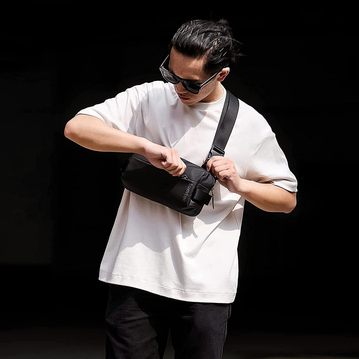 Sling Bag Small Crossbody Shoulder Bag 4.5L/7L/9L Backpack for Men and Women, Casual Lightweight Chest Bag Everyday Carry Bag for Tactical, Travel, Work, Stylish EDC Bag
